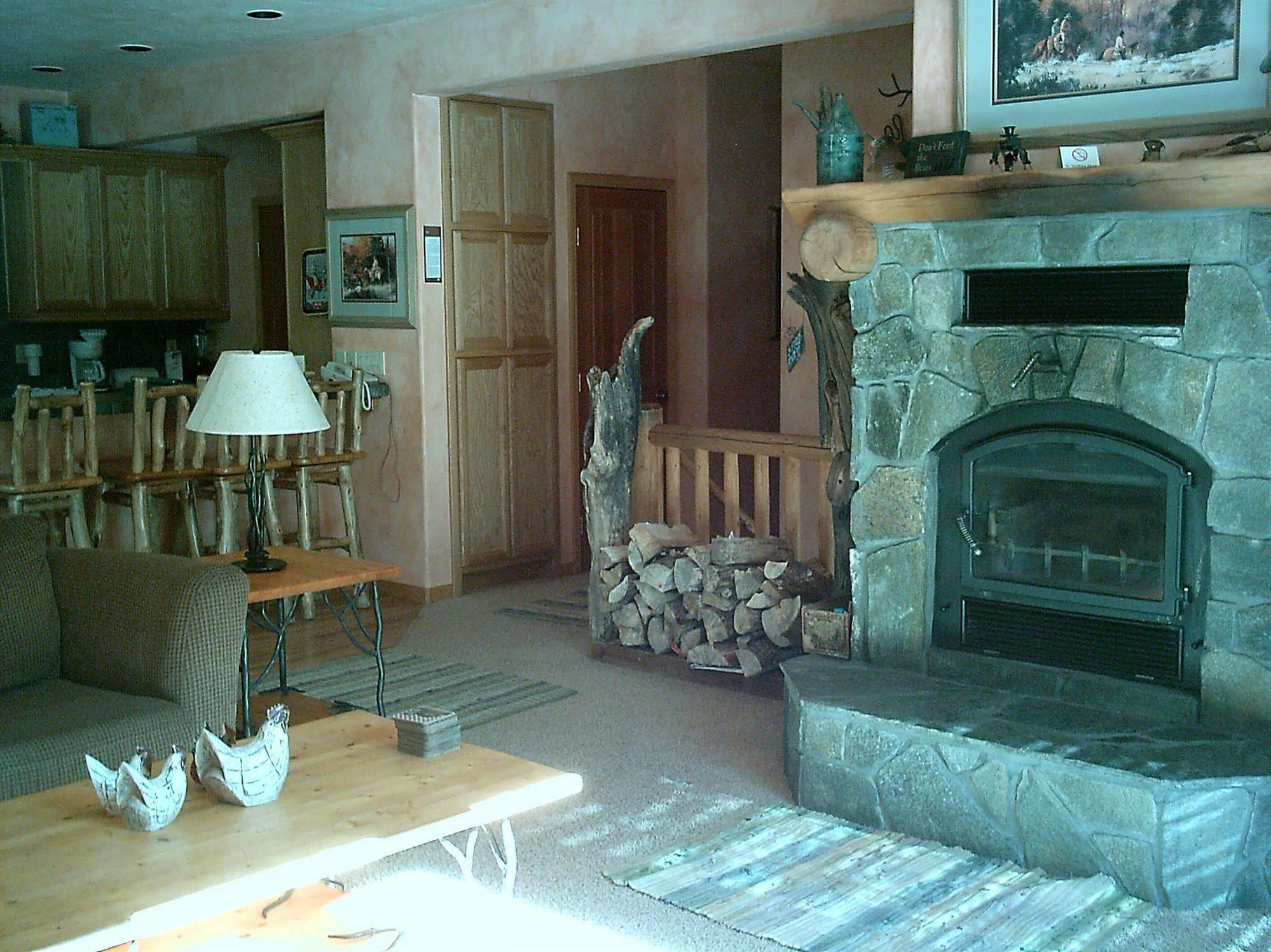 Double Eagle Resort And Spa June Lake Buitenkant foto