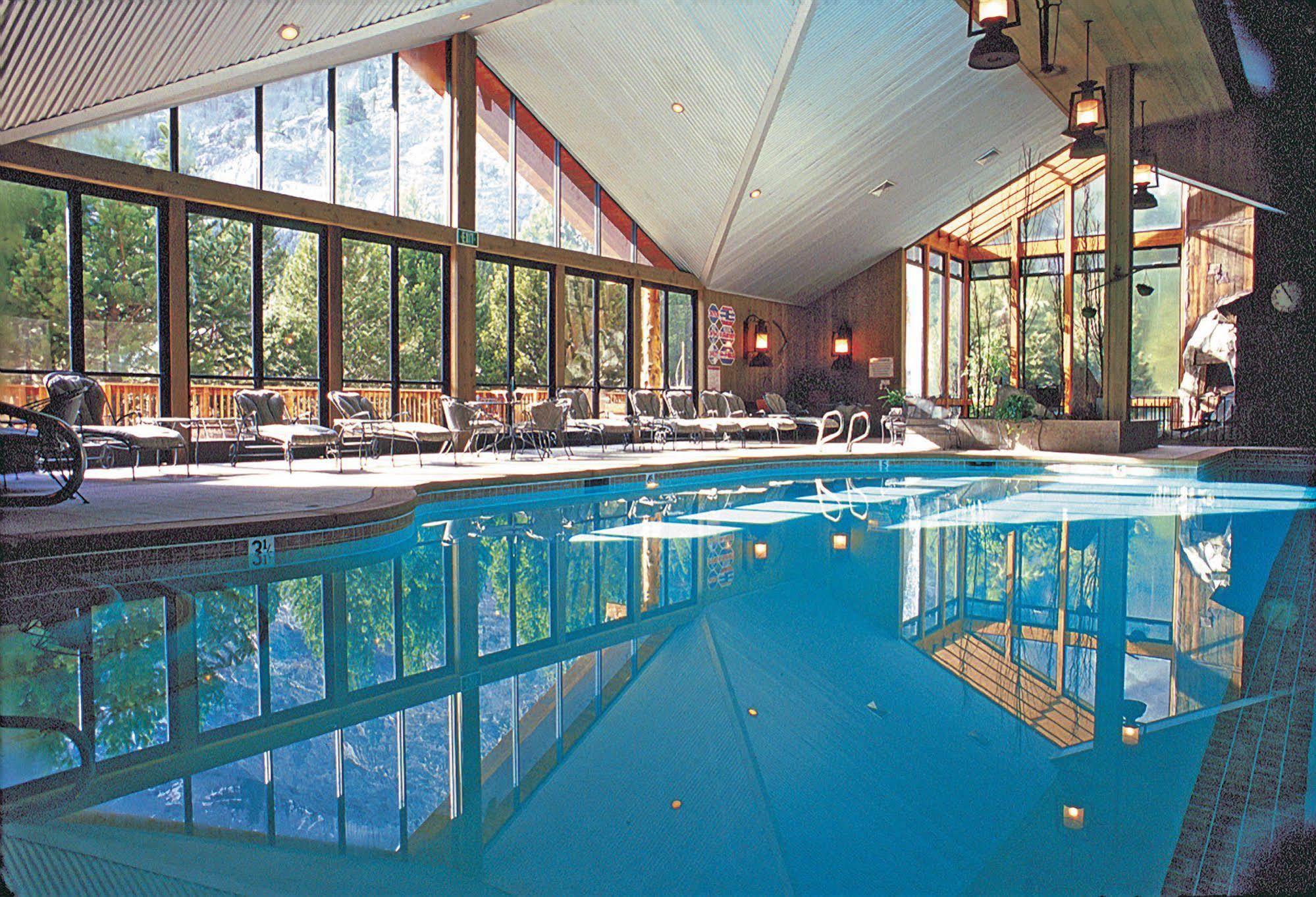 Double Eagle Resort And Spa June Lake Buitenkant foto