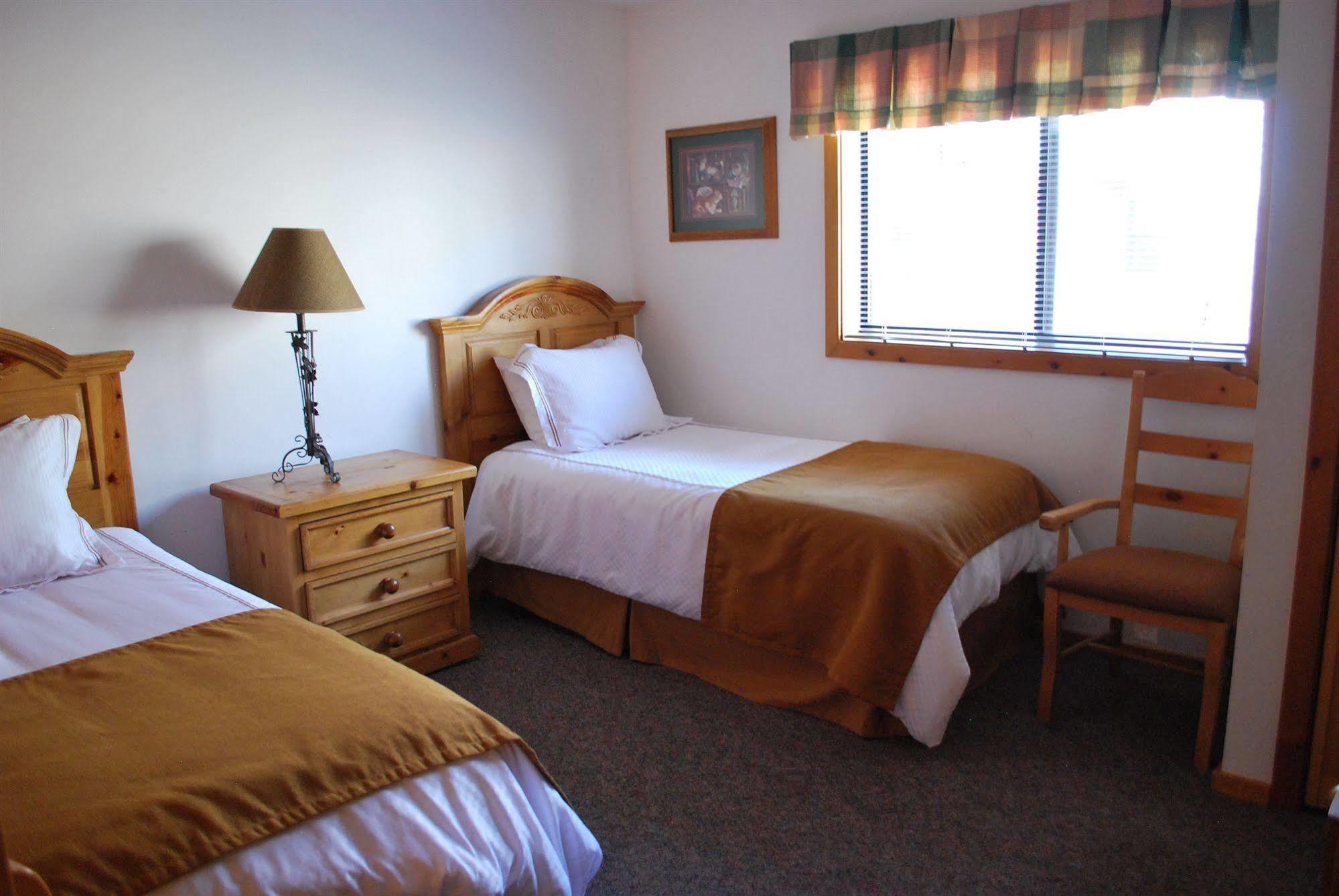 Double Eagle Resort And Spa June Lake Buitenkant foto