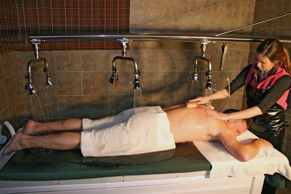 Double Eagle Resort And Spa June Lake Buitenkant foto